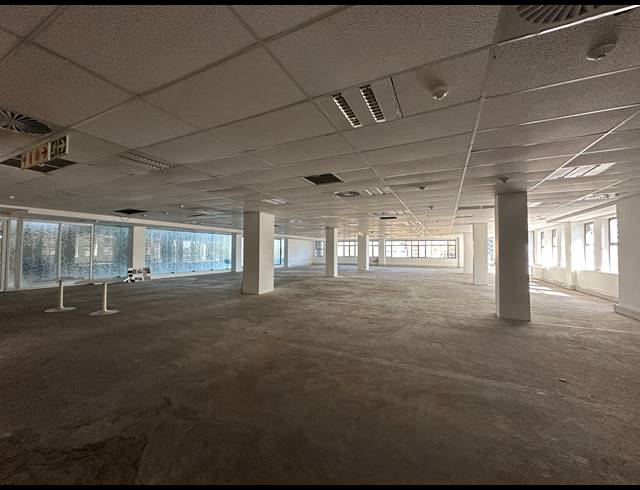 282M² OFFICE TO LET IN CENTURION CENTRAL